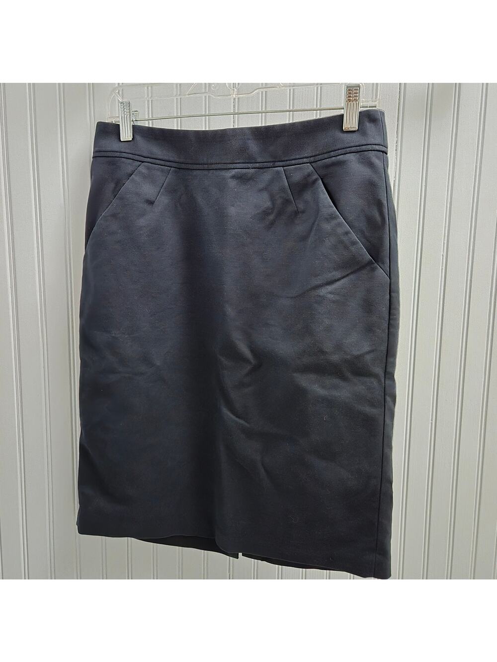 Banana Republic Black Back Slit Pocket Knee Length Pencil Skirt